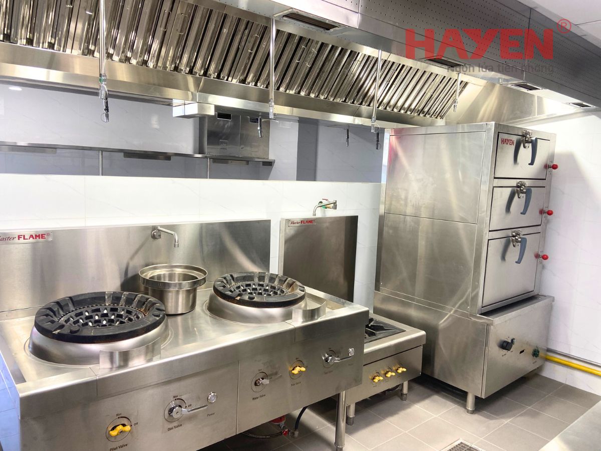 Hình ảnh Bếp Á có quạt thổi tại Dự án Khách sạn Radison Red Đà Nẵng